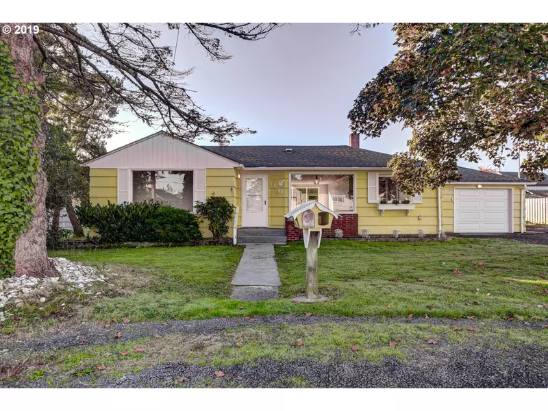 1131 Avenue D, Seaside, OR 97138