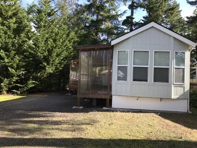 5 REDWOOD ST, Florence, OR 97439