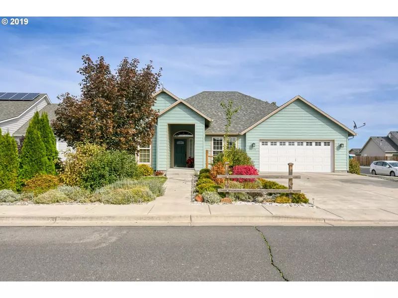 1828 SW 3RD ST, Pendleton, OR 97801