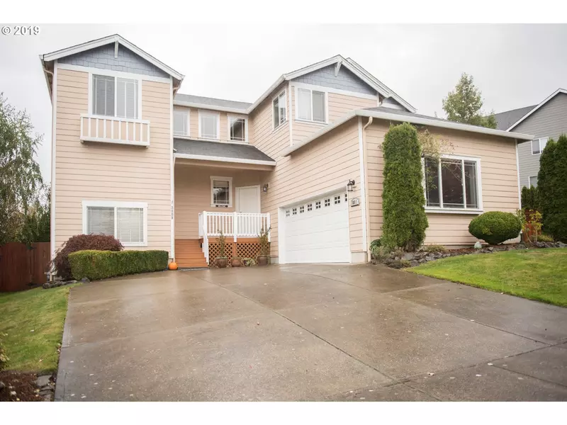 3809 NW 12TH AVE, Camas, WA 98607