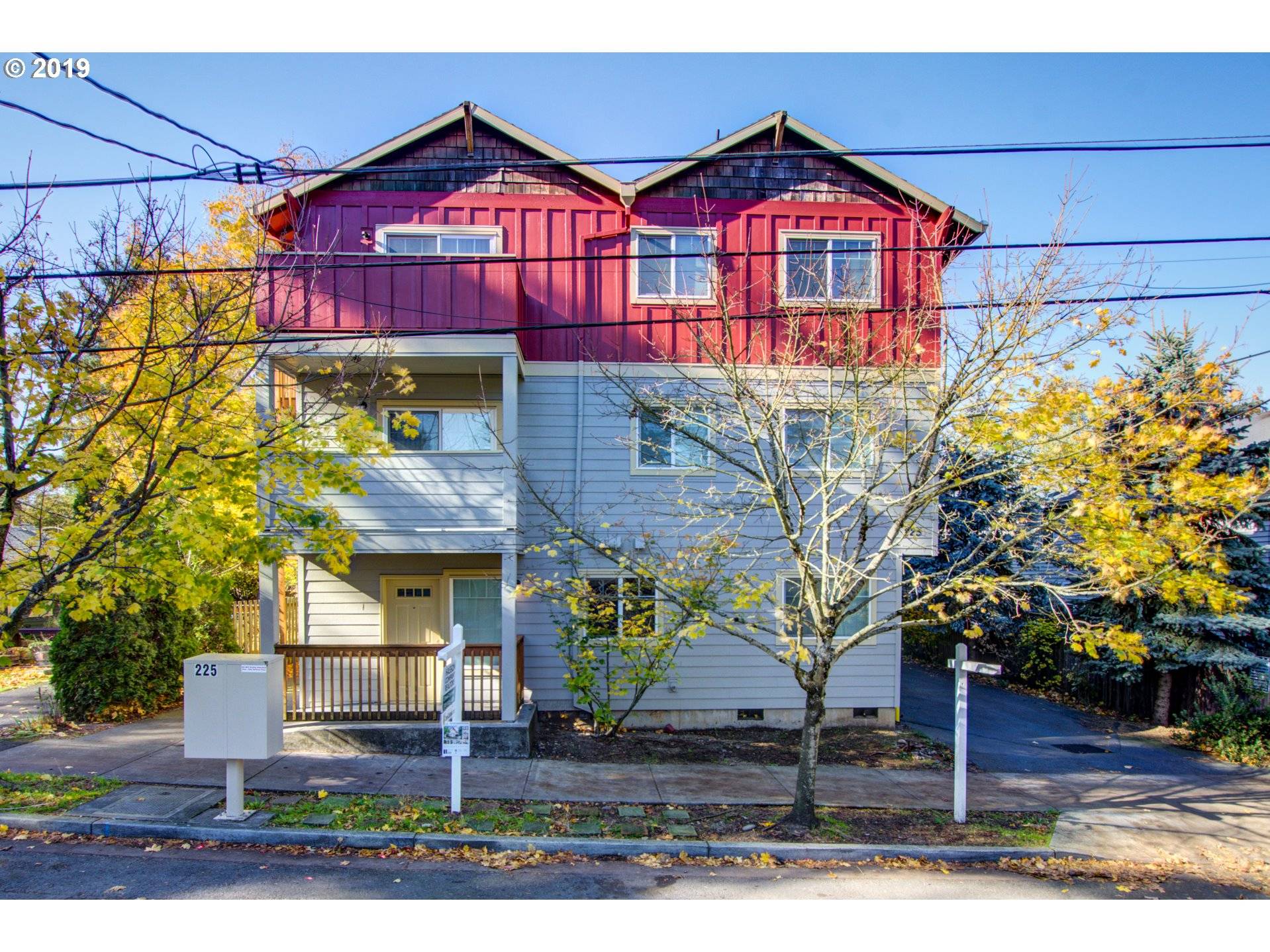 225 SE 126TH AVE #9, Portland, OR 97233