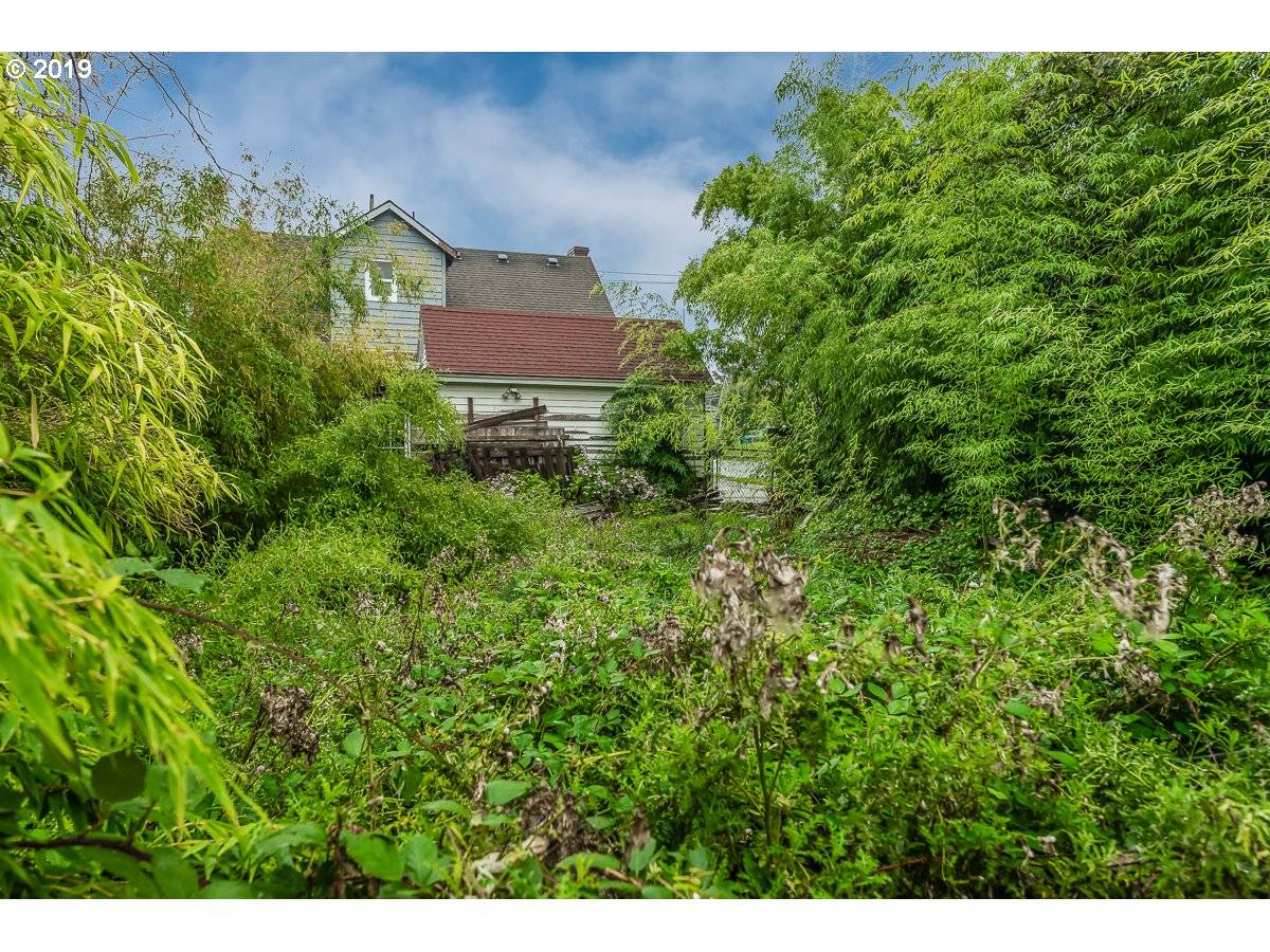 N KERBY AVE, Portland, OR 97217