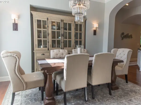 2513 BRAEWOOD LN, Eugene, OR 97405