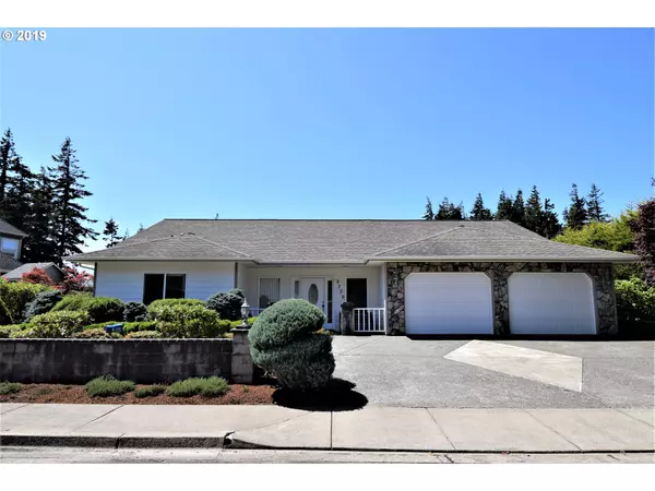 North Bend, OR 97459,2720 ALDER RIDGE DR