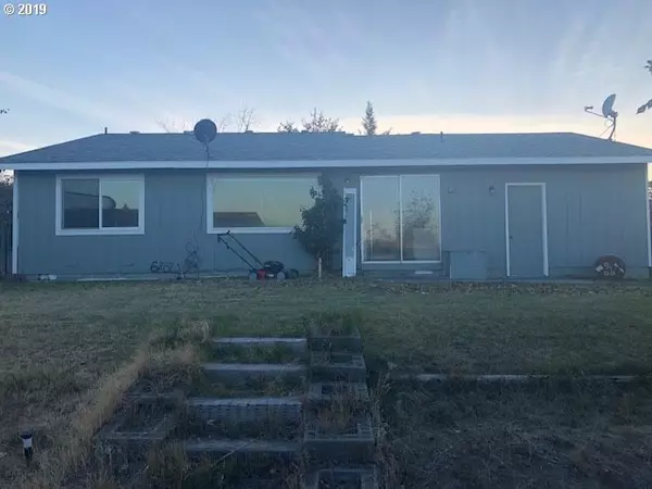 Umatilla, OR 97882,145 VAN BUREN DR