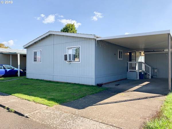 1025 S 6TH ST 33, Harrisburg, OR 97446