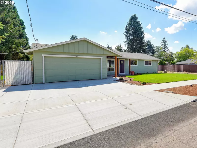 512 MELODY LN, Newberg, OR 97132