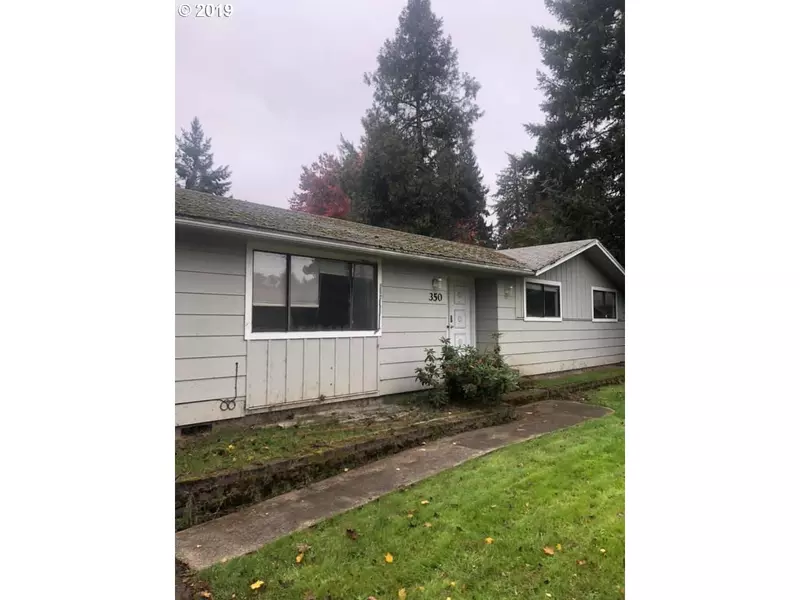 350 SINGING WATERS RD, Winchester, OR 97495