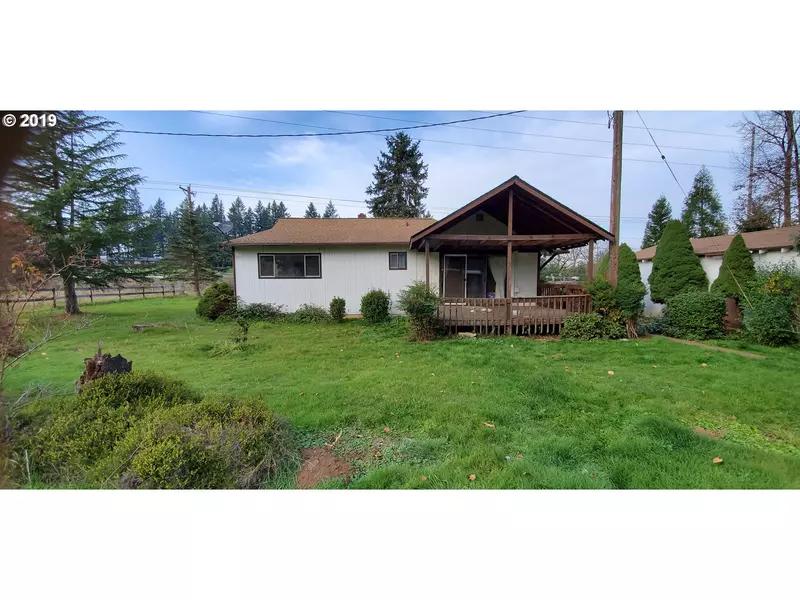 16334 S HIGHWAY 211, Molalla, OR 97038