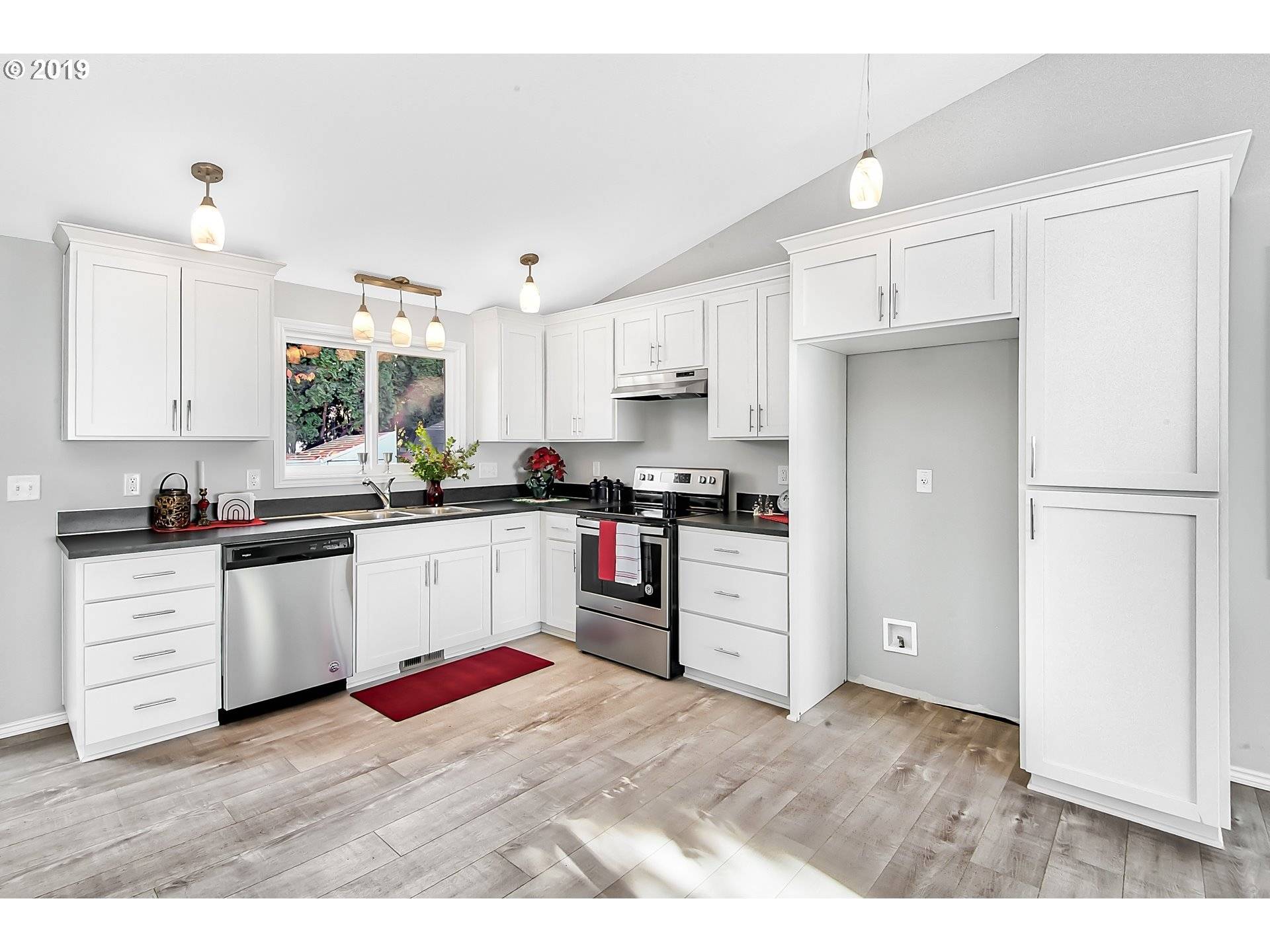 Keizer, OR 97303,1176 N SUMMER BREEZE DR