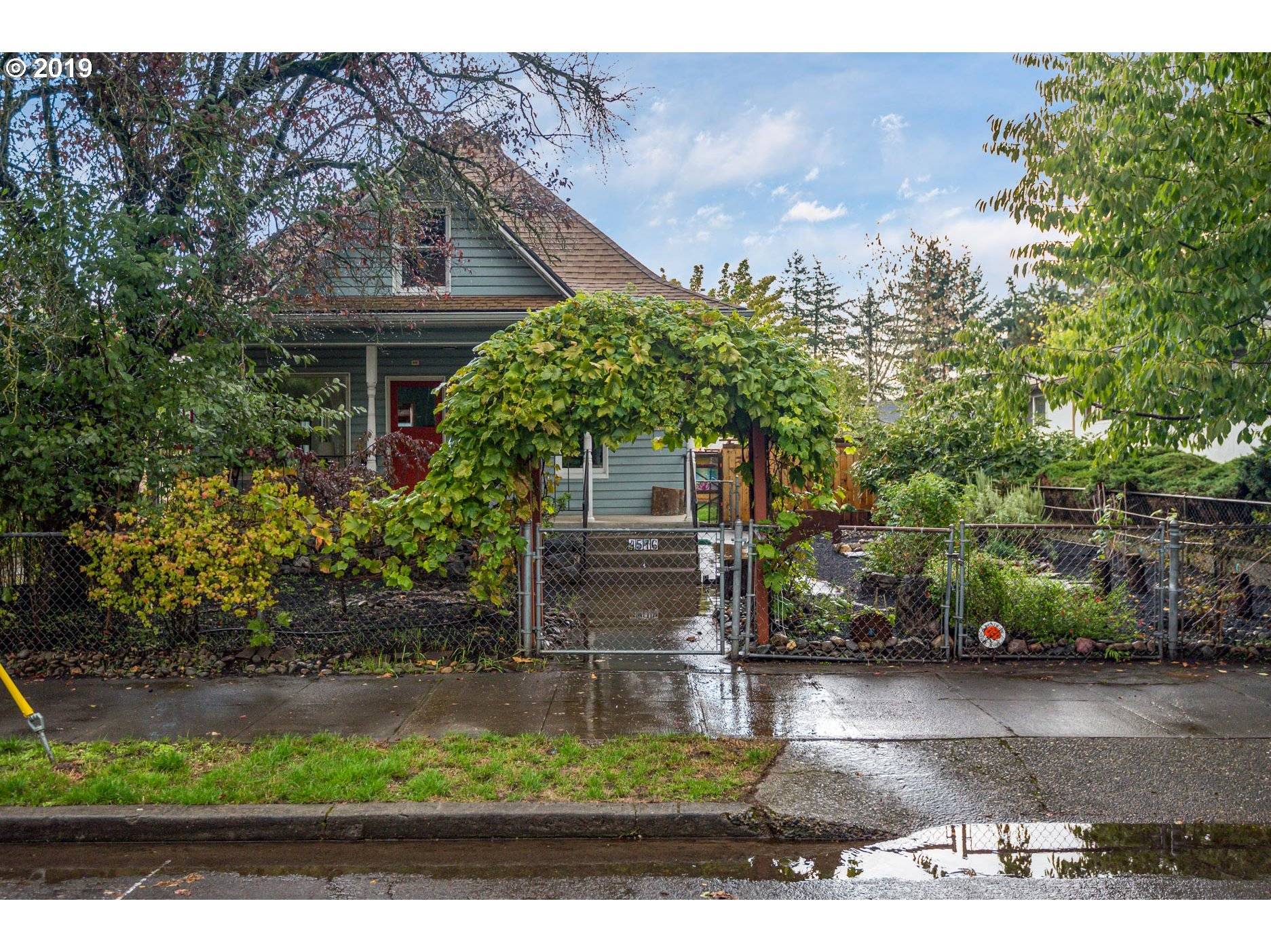 Portland, OR 97206,4516 SE 70TH AVE
