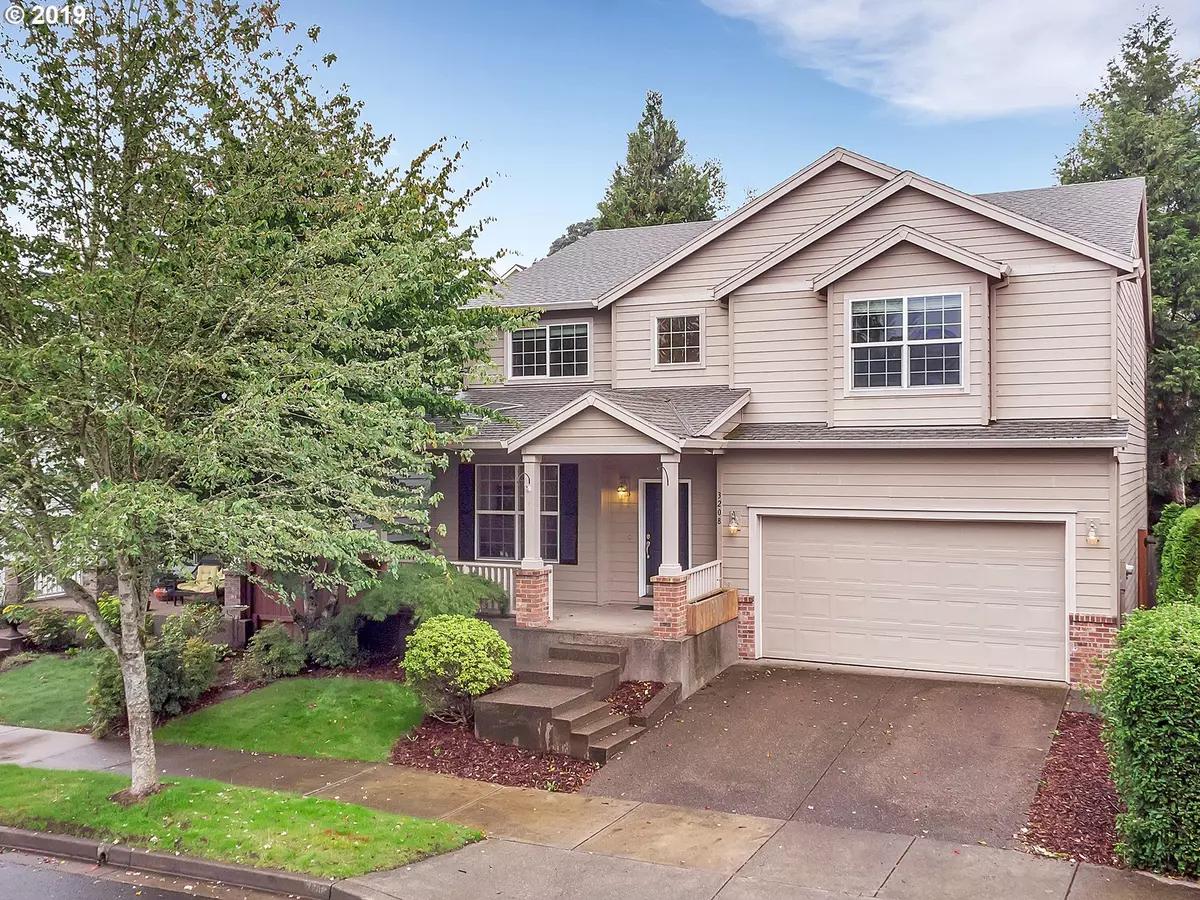 West Linn, OR 97068,3208 SABO LN