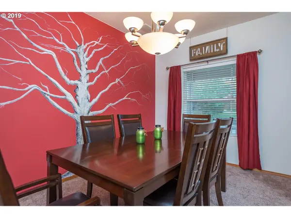 Gresham, OR 97080,6271 SE 30TH WAY