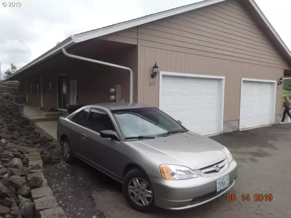 Roseburg, OR 97470,275 FAIRACRES LN