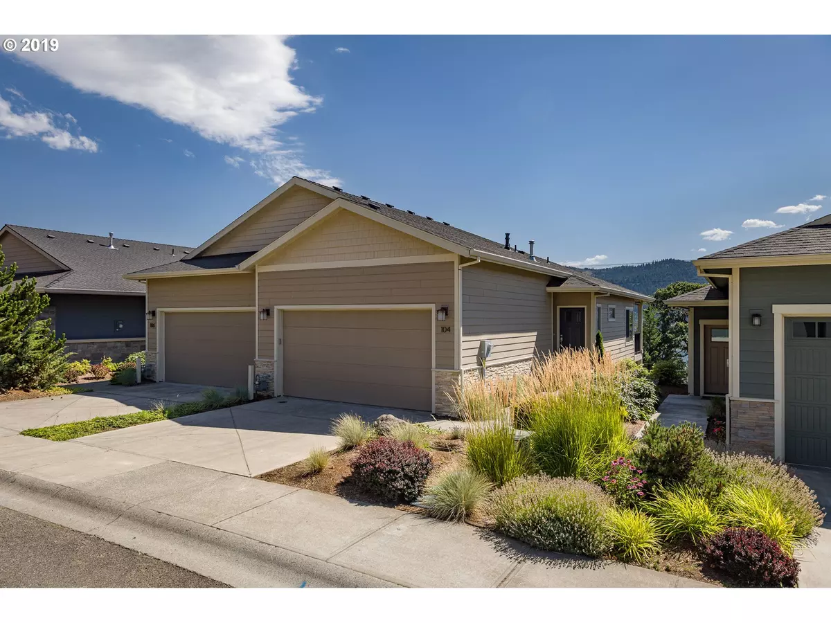 White Salmon, WA 98672,104 INGRAM PL