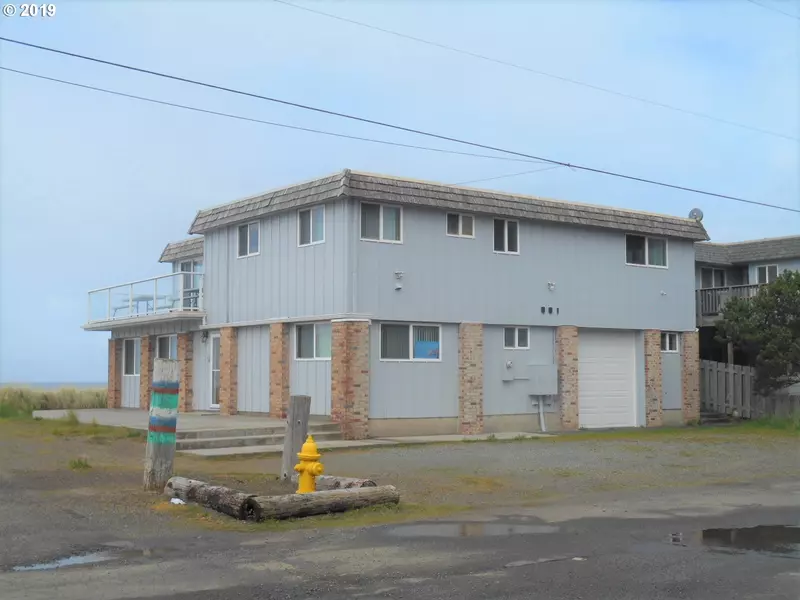 801 N PACIFIC, Rockaway Beach, OR 97136