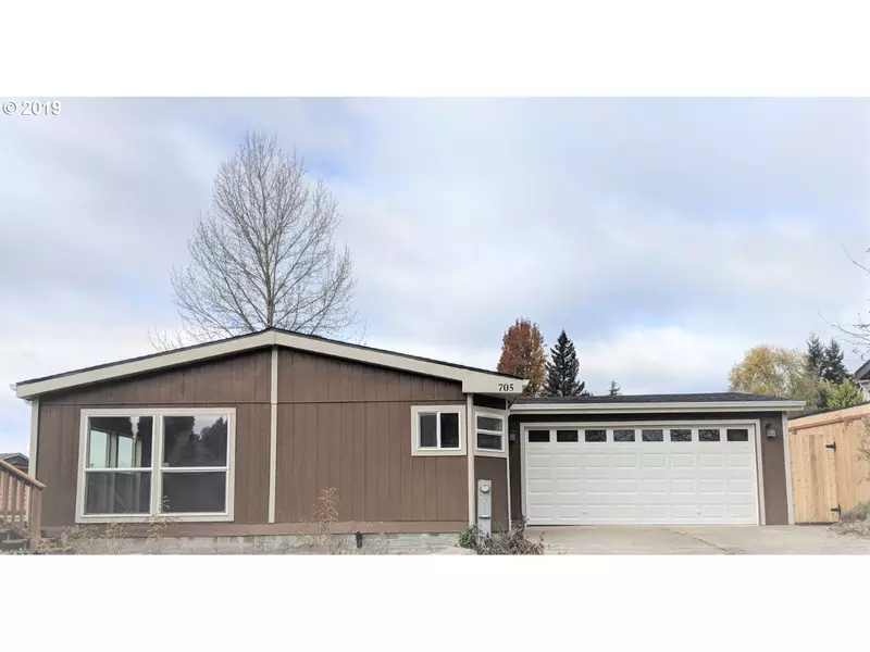 705 NE BOCKES LOOP, Sheridan, OR 97378