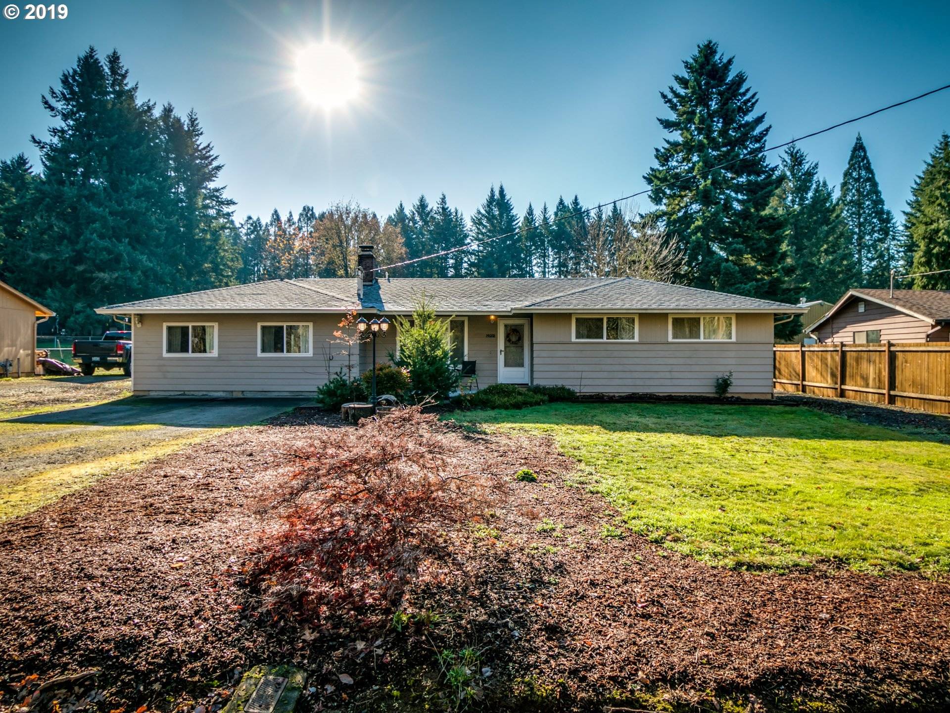 14688 HENRICI RD, Oregon City, OR 97045