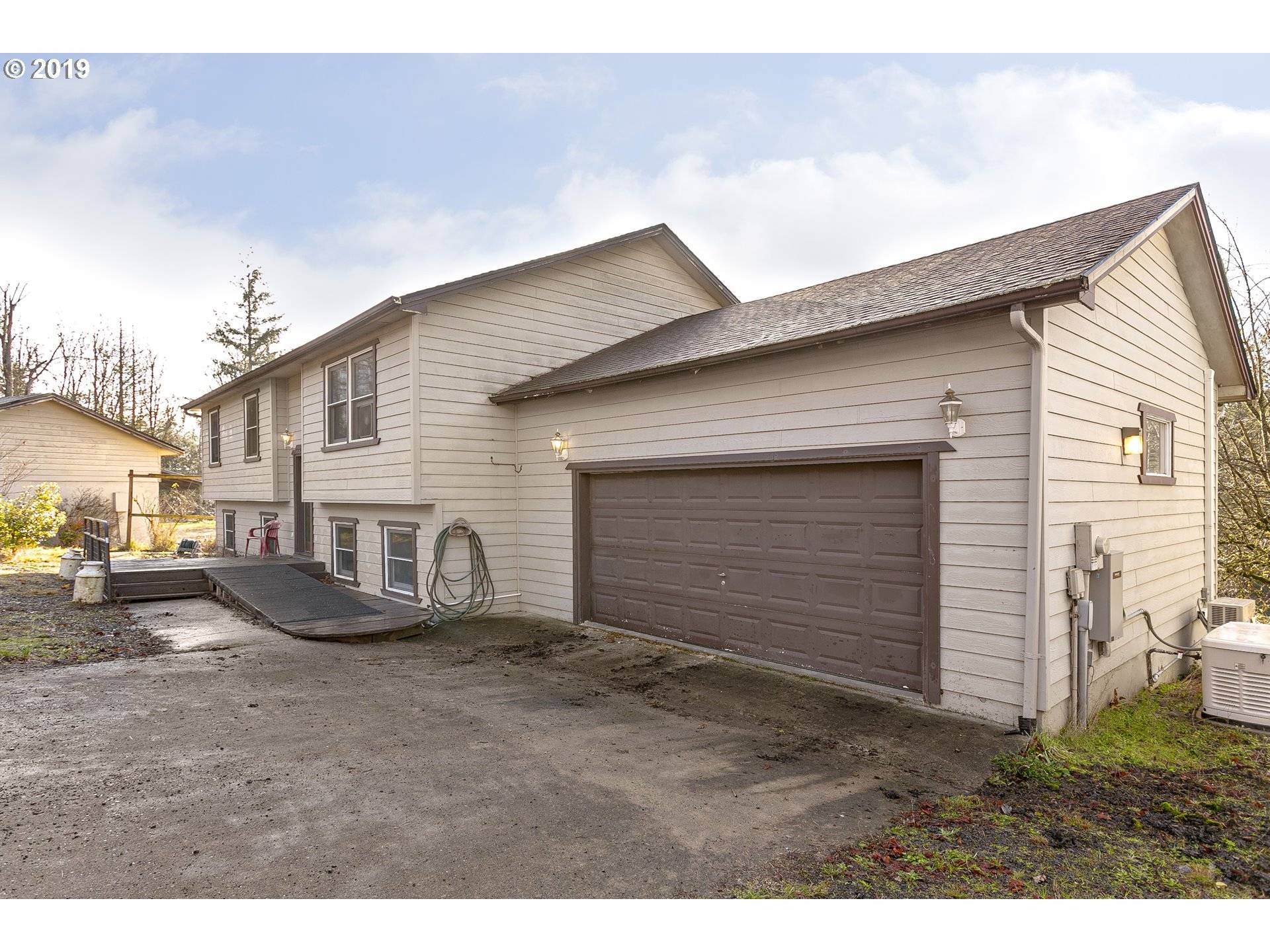 70458 NICK THOMAS RD, Rainier, OR 97048