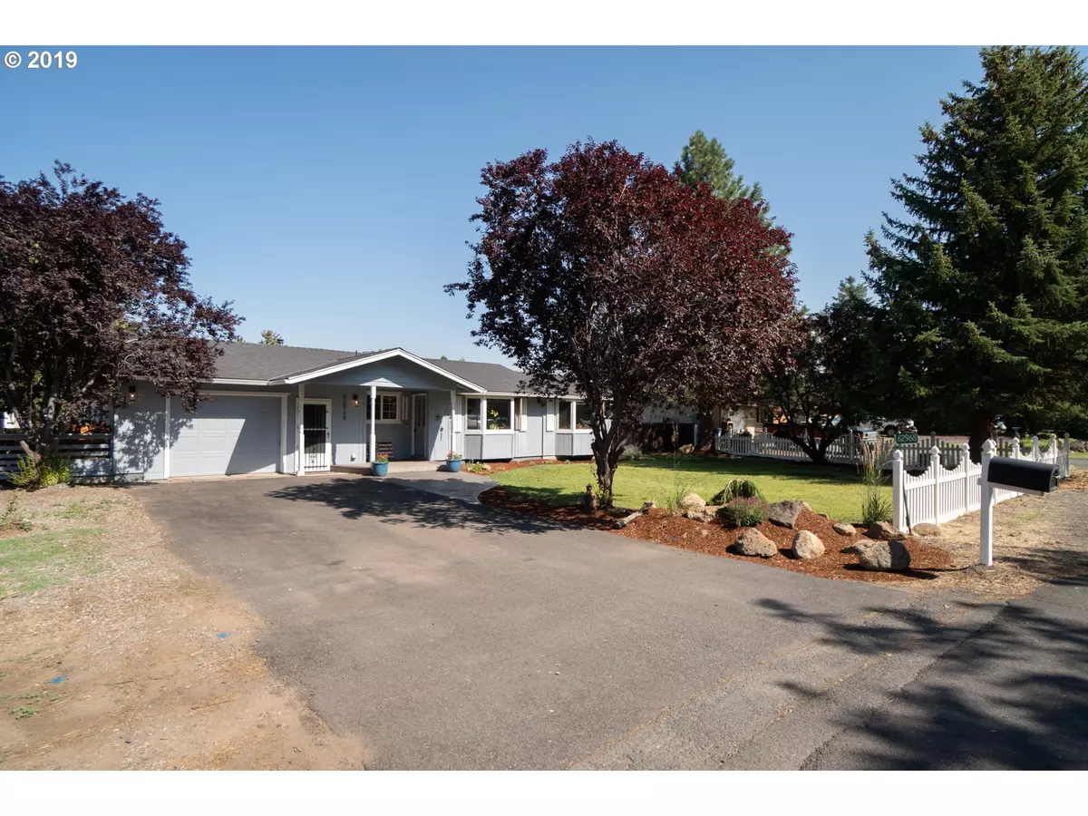 Bend, OR 97701,62968 CLYDE LN