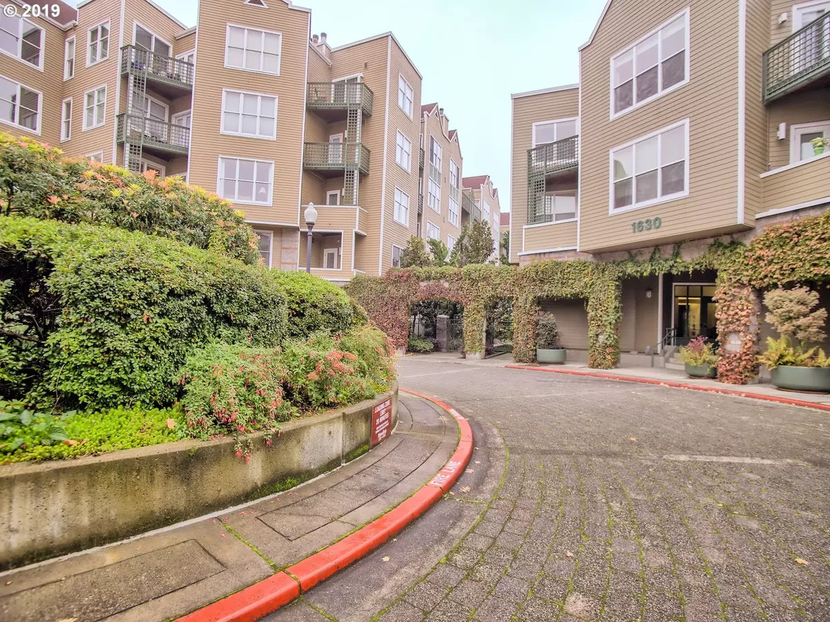 Portland, OR 97201,1616 SW HARBOR WAY #303