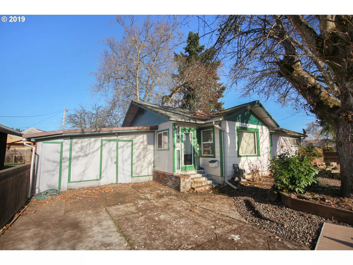 Cottage Grove, OR 97424,1044 PENNOYER AVE