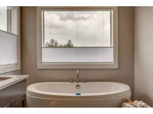 Camas, WA 98607,1512 NW Redwood CT