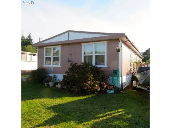 95706 JERRYS FLAT RD #9, Gold Beach, OR 97444