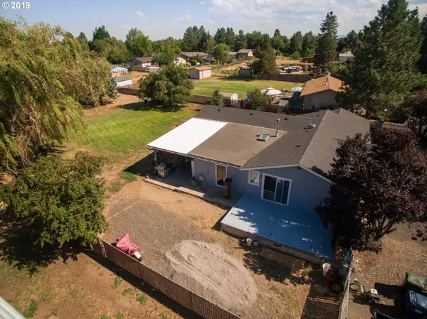 Bend, OR 97701,62968 CLYDE LN