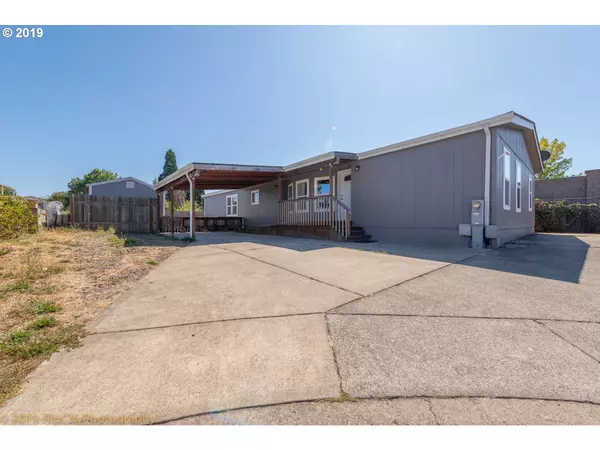 Cornelius, OR 97113,338 N 3RD PL