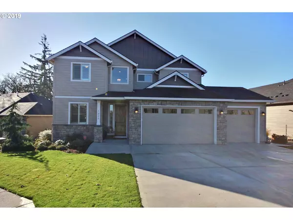 1225 N 8TH WAY, Ridgefield, WA 98642