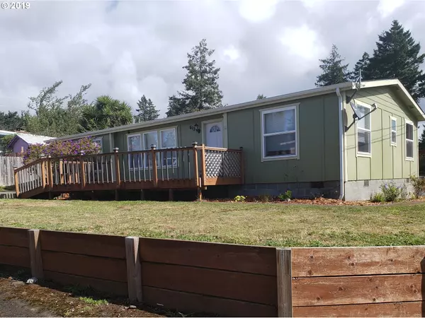 Brookings, OR 97415,612 EASY MANOR DR