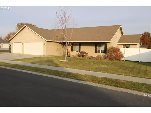 1351 SW 8TH ST, Hermiston, OR 97838