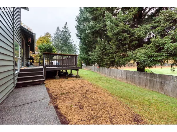 Gresham, OR 97030,207 SW NANCY CIR