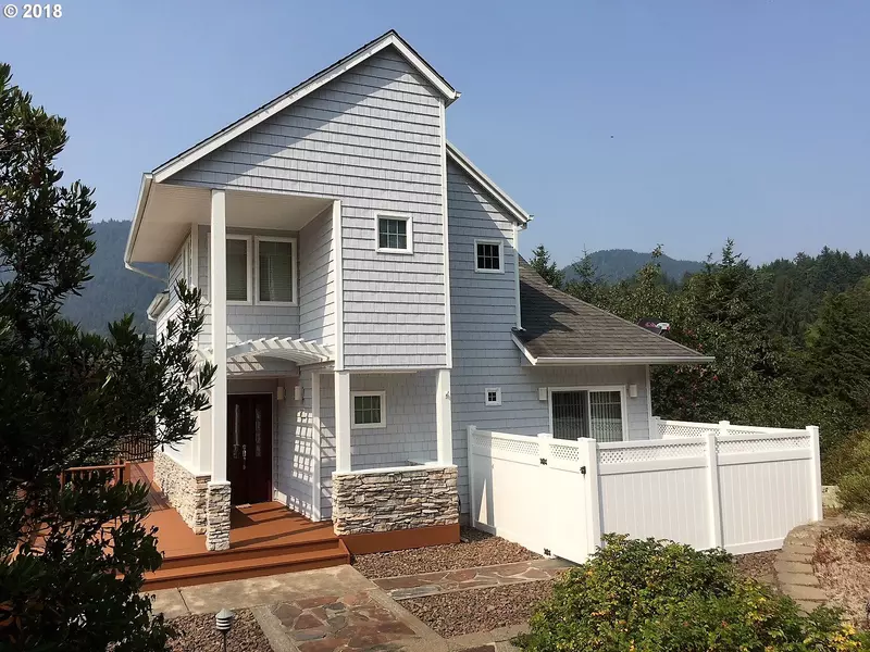 445 UNIVERSITY AVE, Manzanita, OR 97130