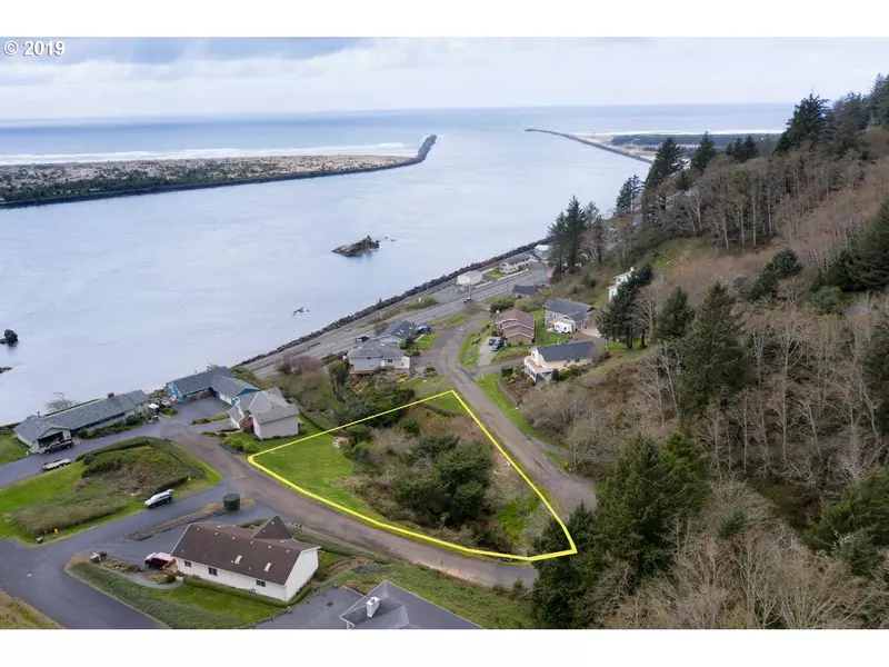 Harborview Drive, Rockaway Beach, OR 97136