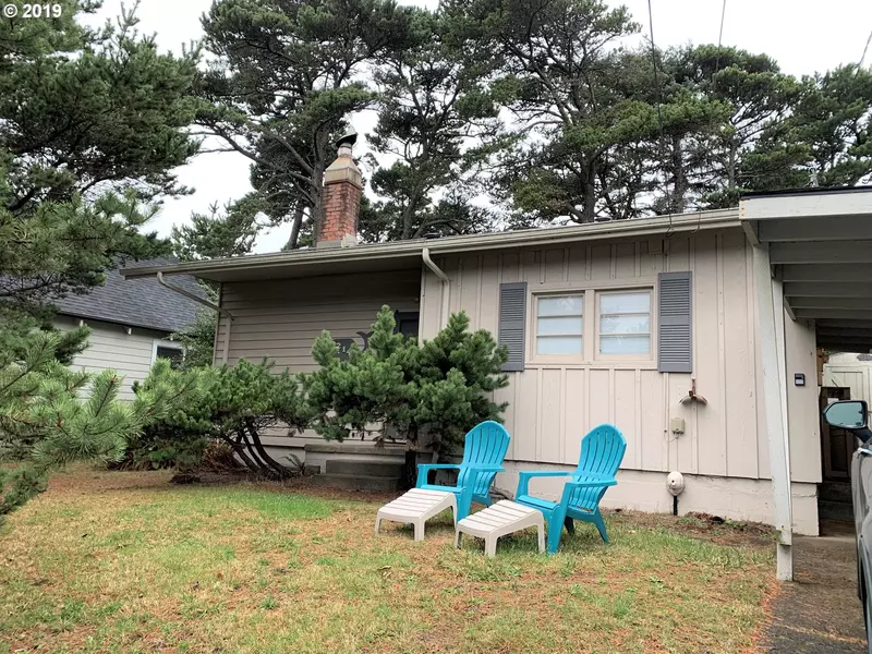 2143 NW Jetty AVE, Lincoln City, OR 97367