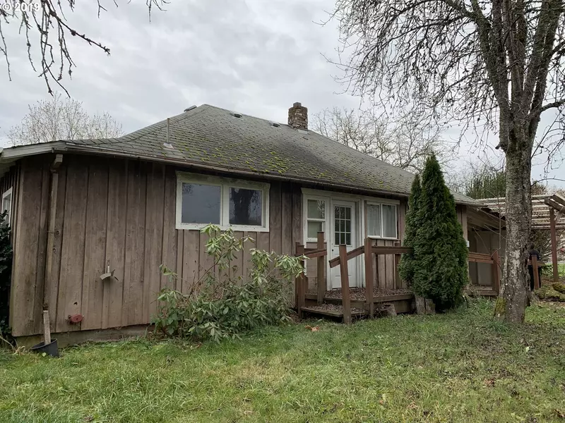 33421 SW MAPLE ST, Scappoose, OR 97056