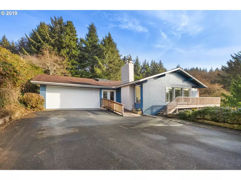 238 Vista Del Mar DR, Cannon Beach, OR 97110