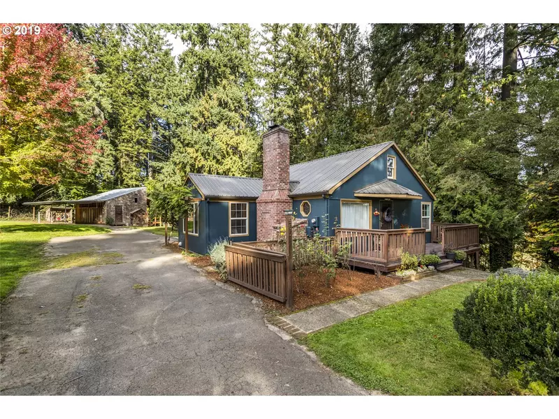 565 NE 47TH AVE, Hillsboro, OR 97124