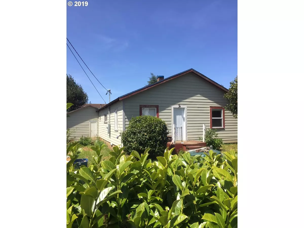 Coquille, OR 97423,809 N FOLSOM ST