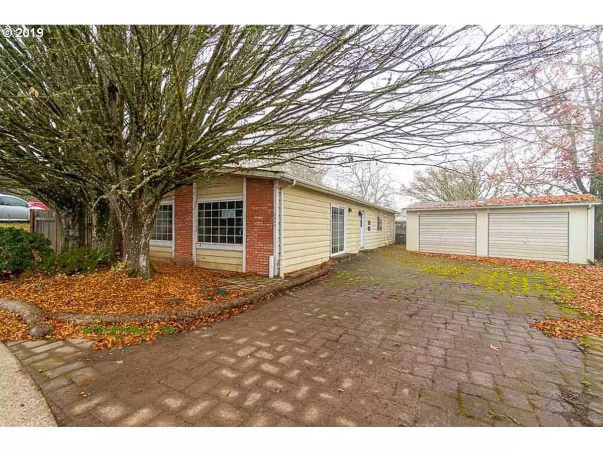 Salem, OR 97304,1553 NW CORUM CT