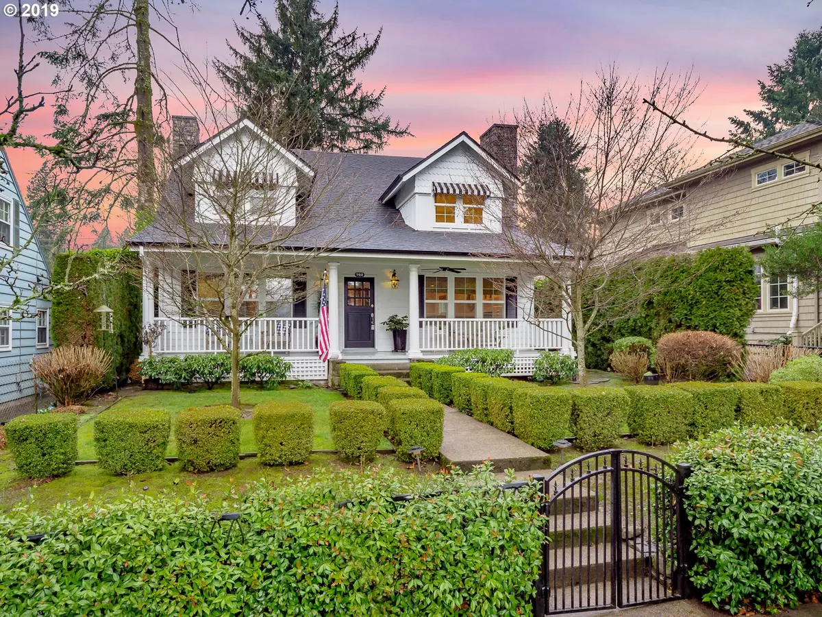 Lake Oswego, OR 97034,762 3RD ST