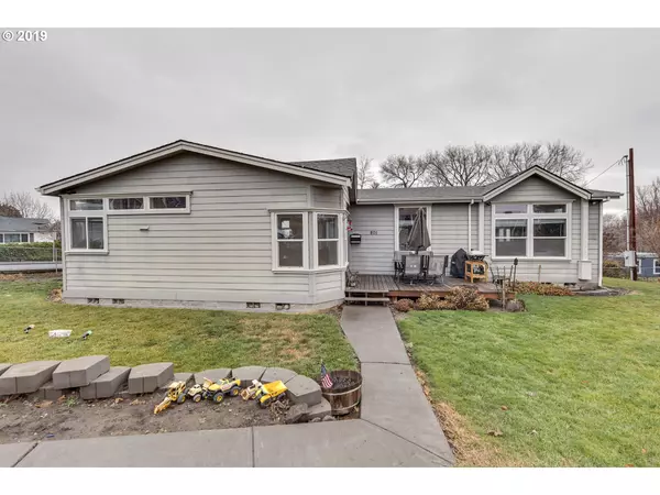 801 E 14TH, The Dalles, OR 97058