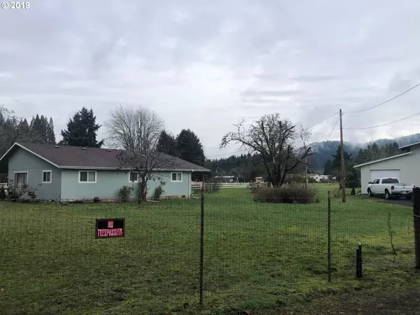 Creswell, OR 97426,82243 HILLVIEW DR