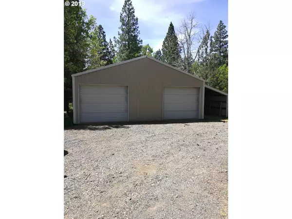 Goldendale, WA 98620,76 SHILOH WAY