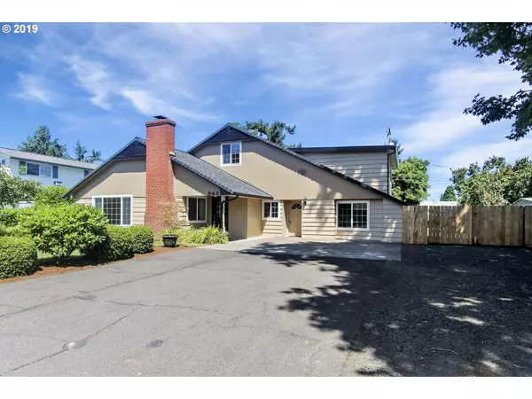 843 NANTUCKET AVE, Eugene, OR 97404