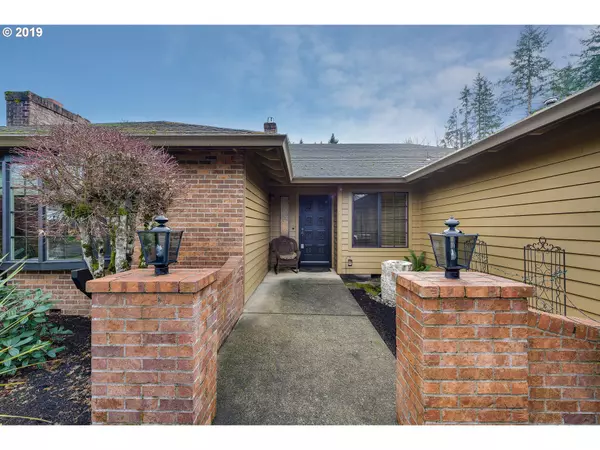 Oregon City, OR 97045,14162 S CANYON RIDGE CIR