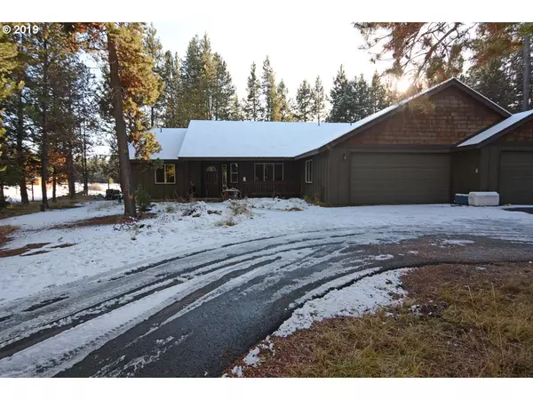 17035 BAKERSFIELD RD, Bend, OR 97707