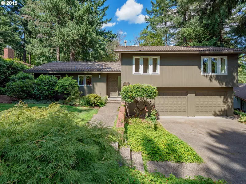 41 TANGLEWOOD DR, Lake Oswego, OR 97035